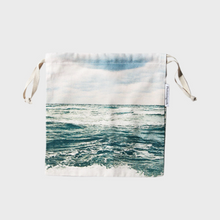 將圖片載入圖庫檢視器 PHOTOZENIAGOODS 濟州海邊風景束口袋