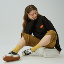 將圖片載入圖庫檢視器 GRIMPER 害羞愛心黑色大學T