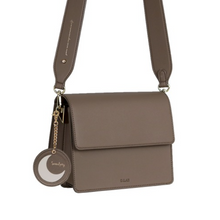 將圖片載入圖庫檢視器 D.LAB May 咖啡色斜肩包