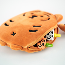 將圖片載入圖庫檢視器 MUZIK TIGER 扁平老虎化妝包 2款