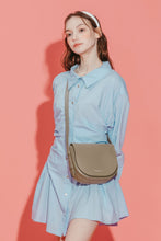 將圖片載入圖庫檢視器 MARHEN.J Mika Bag 灰褐色蘋果皮革包