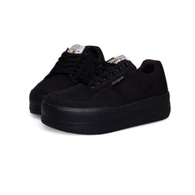 將圖片載入圖庫檢視器 POSE GANCH Mummum C.V 全黑色厚底麵包帆布鞋