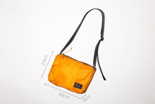 將圖片載入圖庫檢視器 OVER LAB Another High 橘色環保斜垮包