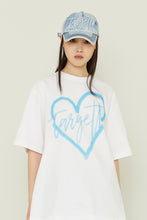 將圖片載入圖庫檢視器 TARGETTO Heart Logo Spray 噴漆愛心白色T恤
