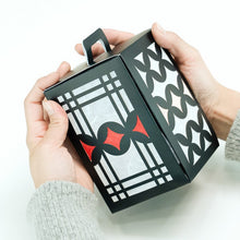 將圖片載入圖庫檢視器 [ARTSOOMBI] MUSEUM IN HAND Korean Heritage "Deung" Wish Lantern Paper Craft Kit
