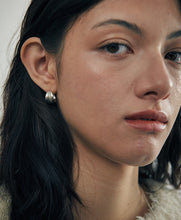 將圖片載入圖庫檢視器 VERTE Deux.silver.203 / epais cote 耳環 (銀色)
