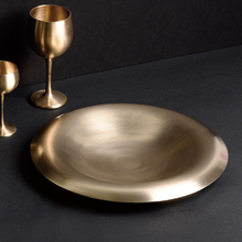 將圖片載入圖庫檢視器 [GEOCHANG YUGI] &quot;鷺&quot; Dinner Plate
