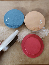 將圖片載入圖庫檢視器 [HONG HYUN-JEONG HANJI CRAFT STUDIO] Udumbara Tea Coaster
