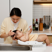 將圖片載入圖庫檢視器 [PROPREBEBE] Baby Bath Support for Sink &amp; Undermount Bathroom Sink
