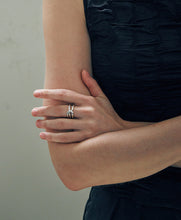 將圖片載入圖庫檢視器 VERTE Cinq.silver.224 / reeve 戒指 ( 銀色 )
