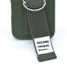 將圖片載入圖庫檢視器 SECOND UNIQUE NAME 軍綠色指套手機殼
