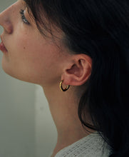 將圖片載入圖庫檢視器 VERTE Deux.silver.220 / vague 耳環 (金色)
