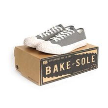 將圖片載入圖庫檢視器 BAKE-SOLE Scone 橄欖綠帆布鞋
