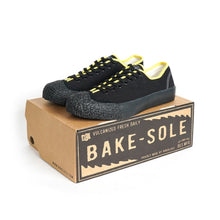 將圖片載入圖庫檢視器 BAKE-SOLE Scone 黑色起司色帆布鞋
